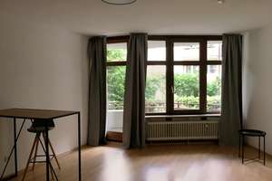 Schöne modernisierte teilmöblierte helle 1-Raum-Wohnung mit Balkon und Einbauküche in Schwabing-West – Schleißheimer Straße 188, 80797 Am Luitpoldpark, München – Vorschaubild 4