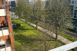 Helle 4,5 Zimmer-Penthaus-Wohnung miit Sonnenbalkon in Oberkassel/Lörick – Die vollständige Adresse der Immobilie erhältst du vom Anbieter., 40547 Lörick, Düsseldorf – Vorschaubild 10