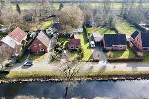 Einzigartiges Handwerkerhaus am Wasser mit Potenzial