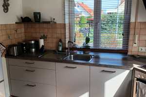 Haus mit zwei Wohneinheiten und Doppelgarage in ruhiger und bevorzugter Ortsrandlage – Kelheim (Kreis) – Vorschaubild 9