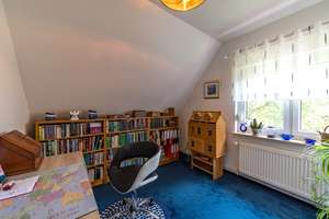 Gepflegtes, teilmodernisiertes Einfamilienhaus auf großem Grundstück in Kreyenbrück – Die vollständige Adresse der Immobilie erhältst du vom Anbieter., 26133 Kreyenbrück, Oldenburg (Oldenburg) – Vorschaubild 6