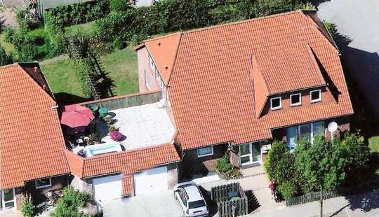 Bild von Geräumiges, preiswertes 9-Raum-Mehrfamilienhaus in Wolfsburg Reislingen