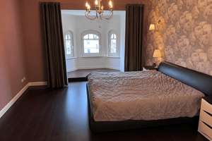Stilvoller Altbaucharme - 4,5 Zimmer Dachgeschosswohnung – Die vollständige Adresse der Immobilie erhältst du vom Anbieter., 47137 Mittelmeiderich, Duisburg – Vorschaubild 4
