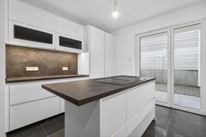 Im Herzen von Rüppurr – Hochwertige 4-Zimmer-Wohnung mit Terrasse und Gartenanteil – Die vollständige Adresse der Immobilie erhältst du vom Anbieter., 76199 Rüppurr, Karlsruhe – Vorschaubild 5