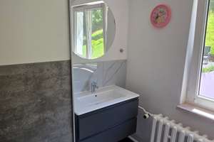 Exklusives 10 Zimmer Luxus-Einfamilienhaus mit Einbauküche, Gäste-WC  und Terrasse – 98666 Masserberg – Vorschaubild 11
