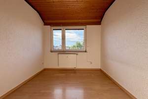 Für Eigennutzer & Kapitalanleger: Helle 3-ZKB-Dachgeschosswohnung mit Stellplatz – 67065 Mundenheim, Ludwigshafen am Rhein – Vorschaubild 16