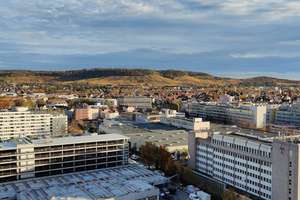 Zentrale und möblierte 1-Zimmer-Wohnung mit traumhafter Aussicht – Rosenbergstraße 44, 74074 Heilbronn, Heilbronn – Vorschaubild 3