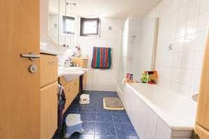 Großzügiges Einfamilienhaus mit
Garten und Doppelgarage – Die vollständige Adresse der Immobilie erhältst du vom Anbieter., 76327 Pfinztal – Vorschaubild 11