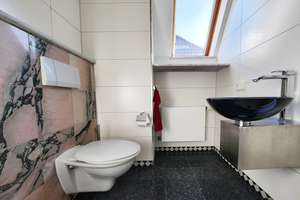 Wohnen auf Wolke 7 - Traumhafte Maisonette-Wohnung – Die vollständige Adresse der Immobilie erhältst du vom Anbieter., 70199 Südheim, Stuttgart – Vorschaubild 9