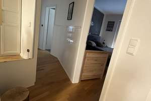 Moderne 3-Zimmer-Wohnung (BJ 2015) mit 2 Tiefgaragenstellplätzen, Aufzug und hochwertiger Ausstattun – Frankfurter Straße 33, 65779 Kelkheim (Taunus) – Vorschaubild 9