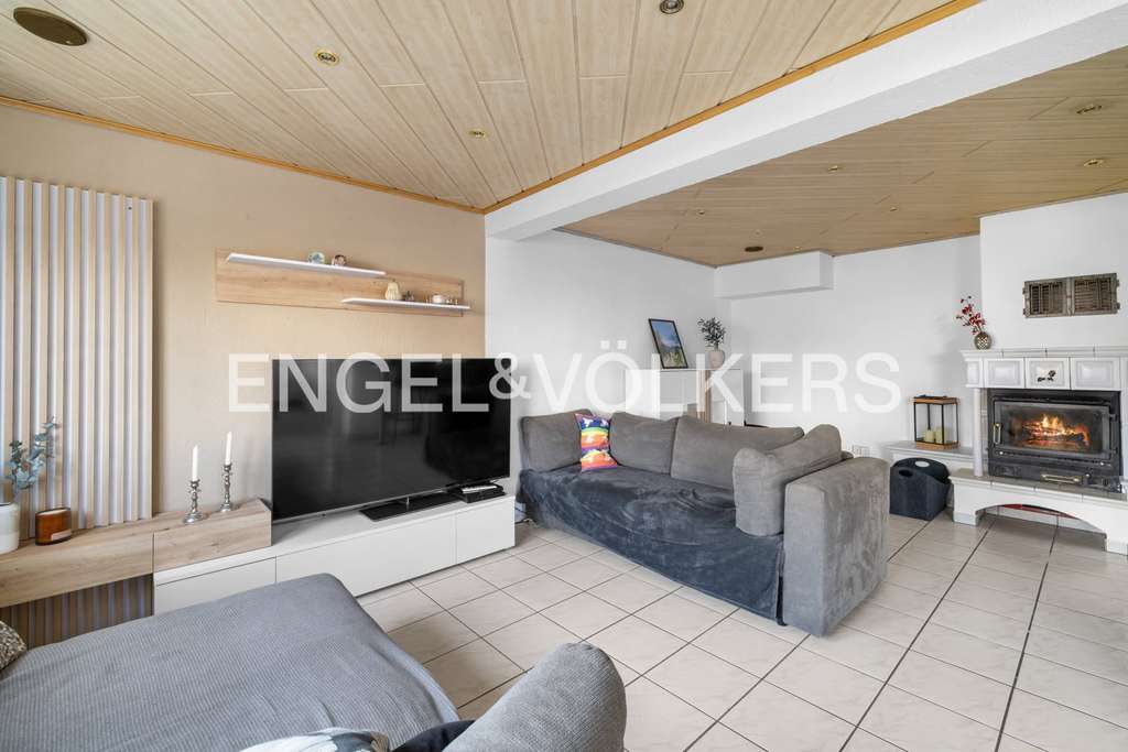 Immobilie in Giengen an der Brenz - Attraktive Immobilie mit zwei separaten Wohneinheiten - Bild 1