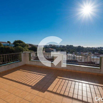 EXKLUSIVES HAUS IN SEGUR DE CALAFELL