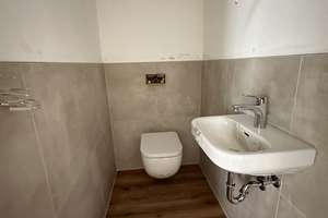 Kernsanierte, lichtdurchflutete 4 Zimmerwohnung mitten in Wiesbaden. – Wellritzstraße 42, 65183 Westend / Bleichstraße, Wiesbaden – Vorschaubild 9