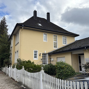 Tradition trifft Moderne - Wohn- und Geschäftshaus mit Stil!
