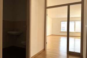 Hochwertige 4-Zimmer Stadtwohnung mit großem Balkon / Nähe ZEISS Hightech-Standort in Jena – Kochstraße 1, 7745 Jena-Süd, Jena – Vorschaubild 6