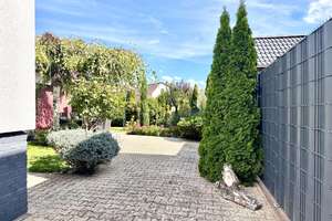 Geschmackvoll angelegtes Gartenidyll und ein komplett saniertes Anwesen, sofort zum Einziehen. – Die vollständige Adresse der Immobilie erhältst du vom Anbieter., 64521 Groß-Gerau – Vorschaubild 15