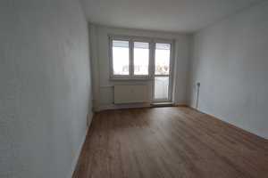 Freundliche 3-Zimmer-Wohnung mit Balkon, neuer Einbauküche und Stellplatz – Diesterwegstraße 2, 39110 Magdeburg – Vorschaubild 6