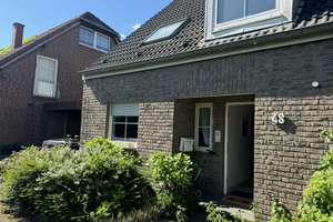 Charmante Doppelhaushälfte mit süßem Garten und Kamin in begehrter Lage. Ideal für Familien! – Die vollständige Adresse der Immobilie erhältst du vom Anbieter., 47259 Huckingen, Duisburg – Vorschaubild 13