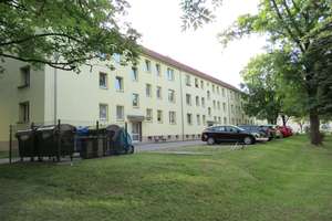 * * *Ihre neue Wohnung mit DUSCHKABINE in Wohnanlage mit viel Grün* * * – Kirchhoffstraße 9, 9117 Siegmar, Chemnitz – Vorschaubild 7
