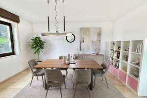 Imposantes Architektenhaus im Bauhausstil mit tollem Panoramablick – Die vollständige Adresse der Immobilie erhältst du vom Anbieter., 70563 Österfeld, Stuttgart – Vorschaubild 2
