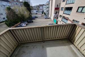 Renovierte 3-Zimmer-Wohnung im 2. OG in Geestemünde mit Balkon und Tageslichtbad, auf Wunsch mit EBK – Georgstraße 56, 27570 Geestemünde, Bremerhaven – Vorschaubild 8