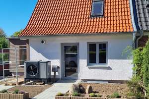 Hygge-Haus, sonnen-durchflutetes Wohnen auf 80 m², 3,5 Zi.. mit Garten