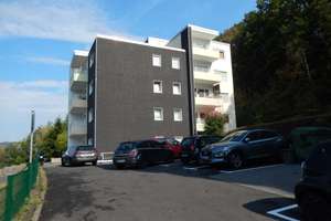 für sportliche Mieter,  4 ZKB mit Balkon 77 m²,