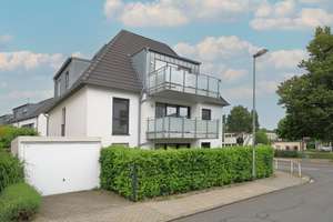 Wie neu: Junge und attraktive 4,5-Raum-Wohnung aus 2020 mit Balkon im beliebten 1. OG in Überruhr
