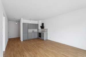Moderne Neubauwohnung in unmittelbarer Wassernähe inkl. TG Stellplatz