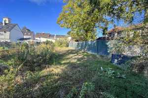 Großzügiges Zweifamilienhaus mit Balkon und Garage in Neulußheim – Rhein-Neckar-Kreis – Vorschaubild 8