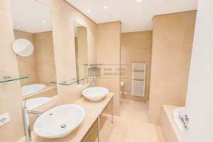 YOO Berlin 158 m² Luxus mit Spa, Concierge, zwei Balkonen in Best Lage an der Spree – Die vollständige Adresse der Immobilie erhältst du vom Anbieter., 10117 Mitte (Ortsteil), Berlin – Vorschaubild 11