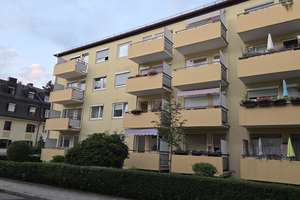 1-Zimmer-Apartment mit Balkon in München-Moosach