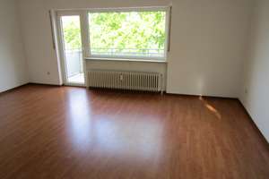 F-Bornheim, helle, ruhige, modernisierte 5-ZW. mit 2 Balkonen und 2 Tgl.-Bädern, Tel. 06074 6608580 – 60385 Bornheim, Frankfurt am Main – Vorschaubild 2