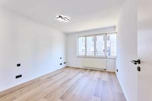 Maxvorstadt pur: 3-Zimmer-Stadtwohnung mit Tiefgaragenstellplatz – Die vollständige Adresse der Immobilie erhältst du vom Anbieter., 80333 Augustenstraße, München – Vorschaubild 4