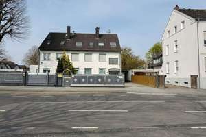 Charmante Dachgeschosswohnung mit Stellplatz in ruhigem 3-Parteien-Haus in Dortmund-Hostedde
