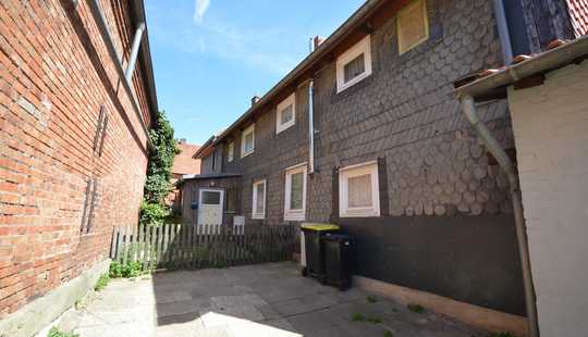 Bild von Zweifamilienhaus mit zwei separaten Eingängen und zwei Terrassen in Groß Biewende
