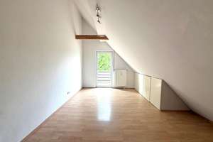 Charmante Galerie-Wohnung mit zusätzlichem Schlafzimmer und großem Balkon – Erdinger Str. 42, 81829 Trudering-Riem (Ortsteil), München – Vorschaubild 5