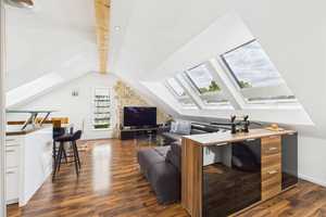 Lichtdurchflutete Dachgeschosswohnung mit Süd-Loggia in München-Untermenzing – München – Vorschaubild 3