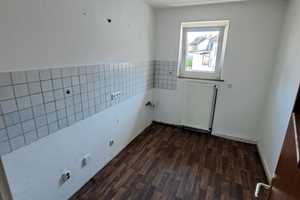 Freundliche 3-Zimmer-Wohnung in Solingen – Grenzstraße 1a, 42697 Solingen – Vorschaubild 3