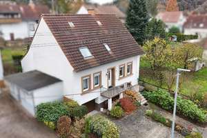 +++Freistehendes, gepflegtes Ein-bis Zweifamilienhaus mit sonnigem Gartengrundstück, Photovoltaik... – Die vollständige Adresse der Immobilie erhältst du vom Anbieter., 66957 Eppenbrunn – Vorschaubild 4