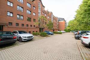 Sonnige Wohnung mit zwei Terrassen direkt am AEZ | GLADIGAU – Die vollständige Adresse der Immobilie erhältst du vom Anbieter., 22391 Poppenbüttel, Hamburg – Vorschaubild 12