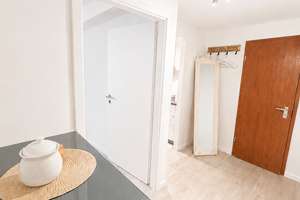 Stilvoll möblierte 2-Zimmer-Wohnung in zentraler Lage mit neuer EBK, Erstbezug nach Renovierung – Vierzigmannstraße 30, 91052 Altstadt, Erlangen – Vorschaubild 15