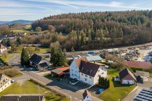 Platz für Leben, Familie und Träume in Eigeltingen! – Die vollständige Adresse der Immobilie erhältst du vom Anbieter., 78253 Eigeltingen – Vorschaubild 2