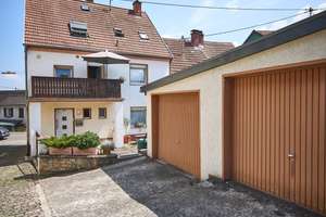 Einfamilienhaus mit Einliegerwohnung und Garagen in Ensheim – Die vollständige Adresse der Immobilie erhältst du vom Anbieter., 66131 Ensheim, Saarbrücken – Vorschaubild 3