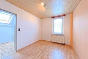 Zechenhaus mit Charakter in Essen-Kray - gestalten Sie Ihr neues Zuhause – Die vollständige Adresse der Immobilie erhältst du vom Anbieter., 45309 Kray, Essen – Vorschaubild 12