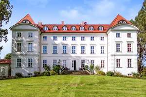 Absolute Rarität! Herrschaftliches Schloss-Anwesen in ländlich-idyllischer Lage von Mecklenburg! – Die vollständige Adresse der Immobilie erhältst du vom Anbieter., 19217 Wedendorfersee – Vorschaubild 11
