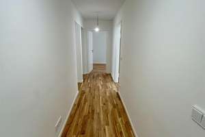 Helle 3-Zimmer-Wohnung mit Terrasse und Gartenblick in München – Deisenhofener Straße – Deisenhofener Straße 110 b, 81539 Obergiesing, München – Vorschaubild 2