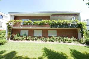 "Traumlage am Riederberg"
 Zweifamilienhaus in
sehr guter Halbhöhenlage – Die vollständige Adresse der Immobilie erhältst du vom Anbieter., 65195 Nordost, Wiesbaden – Vorschaubild 1