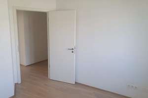 Neuwertige 2-Zimmer Wohnung mit Einbauküche und Balkon – Therese-von-Bayern-Straße 31, 81737 Altperlach, München – Vorschaubild 7