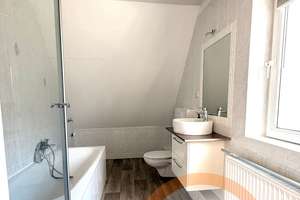 🧡Großzügiges Haus mit zwei Wohneinheiten und Apartment in Rath/Heumar zu verkaufen! – Die vollständige Adresse der Immobilie erhältst du vom Anbieter., 51107 Rath/Heumar, Köln – Vorschaubild 24